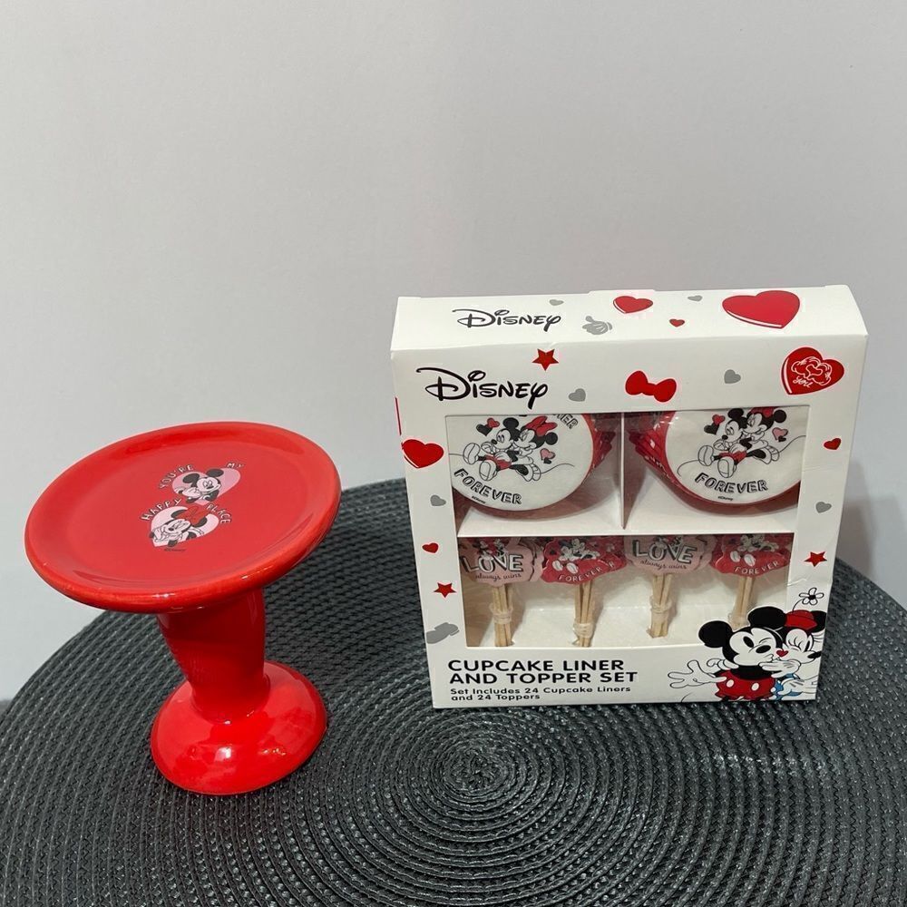 Disney Mickey & Minnie Cupcake Liners & Toppers set of 48 and Cupcake stand NWT